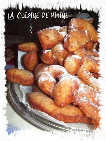 BUGNES dodues et moelleuses (recette grand-père) bugnes