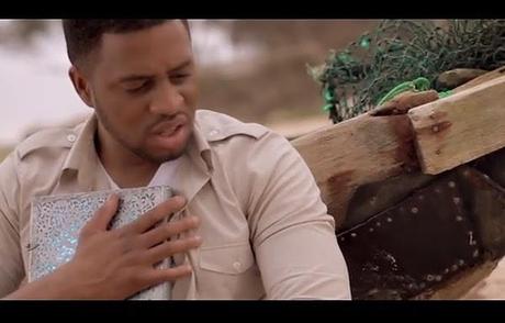 Voyagez autour du monde avec Axel Tony. Découvrez le clip Voyagez autour du monde avec Axel Tony. Découvrez le clip