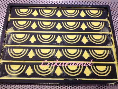 Entremets fruits de la passion et chocolat sur dacquoise au chocolat IMG_3926