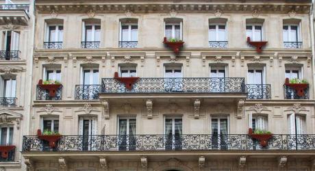 Projet étudiant : Instincts premiers par Emilie Ricada et Lionel Dinis Salazar Projet étudiant : Instincts premiers par Emilie Ricada et Lionel Dinis Salazar