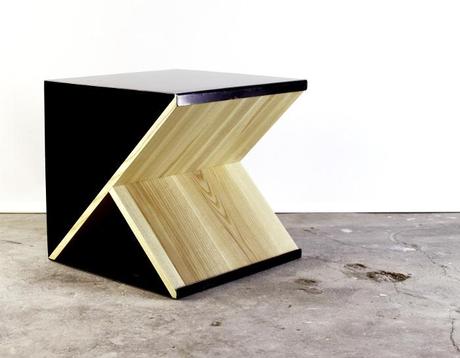 Steel Stool le tabouret à empiler par Noon Studio Steel Stool le tabouret à empiler par Noon Studio