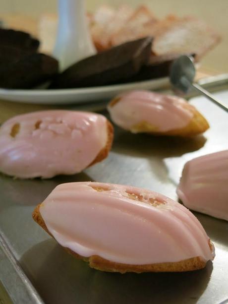 Chuuut ... SYLVAIN DEPUICHAFFRAY dévoile son tout nouvel espace Salon de Thé cosy IMG_2492