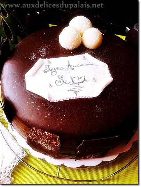 Gâteau d'anniversaire à la crème noix de coco chocolat gateau-d-anniversaire-kinder-delice20140309_103501.jpg