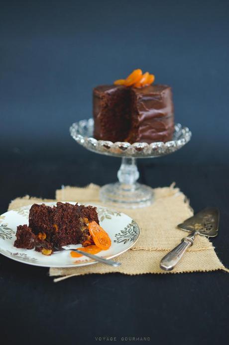 Gâteau au chocolat noir, orange amère et kumquats confits Gâteau au chocolat, kumquat confit et orange amère
