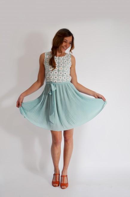 Les 7 robes Darling qui vous feront oublier l’hiver bulles et bottillons darling clothes genevieve locas