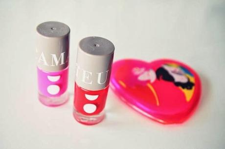 THINGS I LOVE #1 - RED & PINK THINGS I LOVE #1 - RED & PINK
