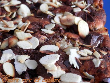 Gâteau moelleux aux Poires aux gros morceaux de Chocolat : succulent ! Gâteau moelleux aux Poires aux gros morceaux de Chocolat : succulent !