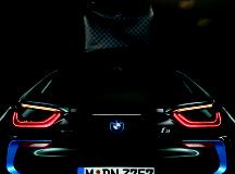 Quand Louis Vuitton et BMW collaborent : l’Art du voyage prend tout son sens COFFRE