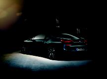 Quand Louis Vuitton et BMW collaborent : l’Art du voyage prend tout son sens I8_LV_3-4ARRIERE