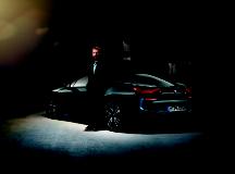 Quand Louis Vuitton et BMW collaborent : l’Art du voyage prend tout son sens I8_LV_3-4ARRIERE_MANNEQUIN