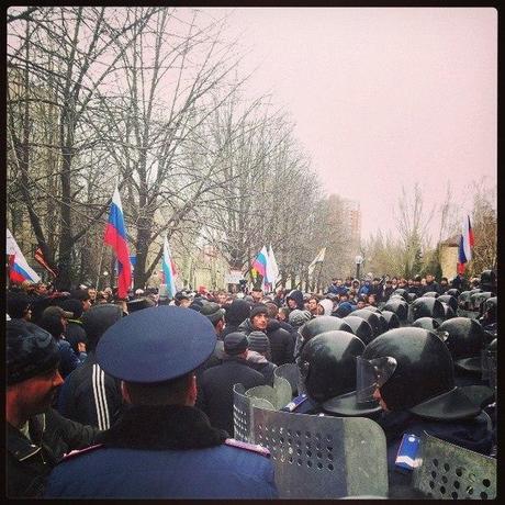 UKRAINE. Après la Crimée, Odessa et Donetsk veulent aussi se rallier à la Russie