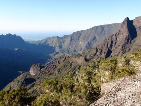 Les Trois Salazes, alpinisme tropical entre les cirques (Réunion) Cirque de Cilaos, Réunion