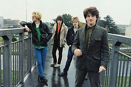 Blonde et Idiote Bassesse Inoubliable*************Vauxhall & I de Morrissey Blonde et Idiote Bassesse Inoubliable*************Vauxhall & I de Morrissey