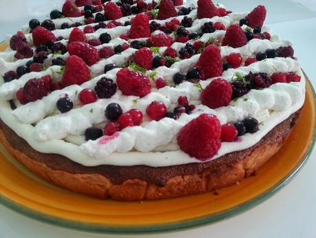 Tarte aux Fruits Rouge & Ganache au Chocolat Blanc