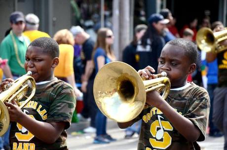 Mes 30 ans pendant Mardi Gras à La Nouvelle-Orléans kids trompette