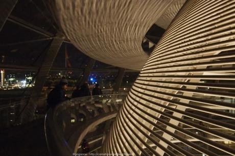 Visite du Reichstag en nocturne et balade architecturale dans le quartier du Gouvernement à Berlin autour-du-reichstag-en-nocturne-45_gagaone