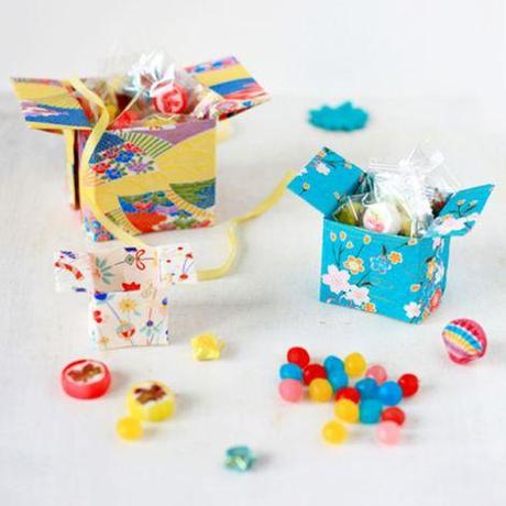 Marque-page facile en origami 164219eabf62b1dd7dd68748a1c8fb20