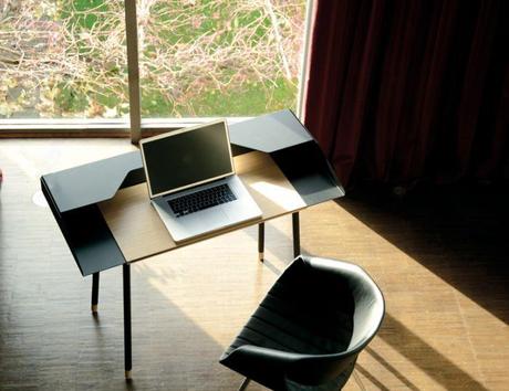 Le bureau Miss Moneypenny par Ralph Kraeuter Le bureau Miss Moneypenny par Ralph Kraeuter