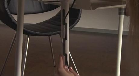 Le bureau Miss Moneypenny par Ralph Kraeuter Le bureau Miss Moneypenny par Ralph Kraeuter