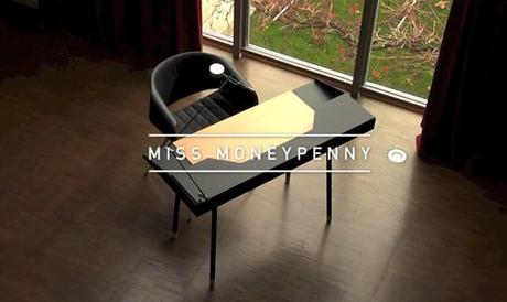 Le bureau Miss Moneypenny par Ralph Kraeuter Le bureau Miss Moneypenny par Ralph Kraeuter