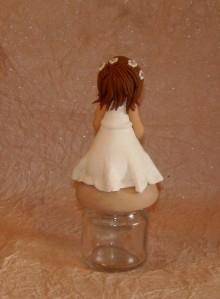 Pot à dragée avec p'tite communiante DSCN6354