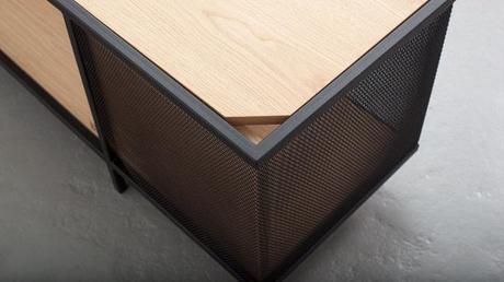 MIRAGE meuble de bois cerclé d’acier par le Studio Hekla MIRAGE meuble de bois cerclé d’acier par le Studio Hekla