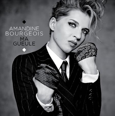 Amandine Bourgeois reprend Ma Gueule le tube de Johnny Hallyday.