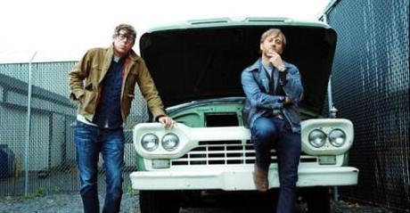 Playlist spéciale Black Keys the-black-keys-2013-12-truck-c-900x470