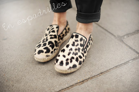 EN ESPADRILLES EN ESPADRILLES