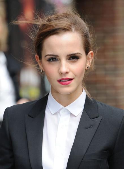 Emma Watson à la sortie du 