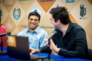 Nulle sur une ouverture Catalane ouverte variant 11.Ca3 entre le Russe Vladimir Kramnik et l'Indien Viswanathan Anand, hier lors de la ronde 11 - Photo © site officiel