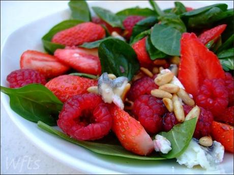 SALADE de PRINTEMPS POUSSES d’ÉPINARDS FRAISES et FRAMBOISES Salade epinard fraise framboise5