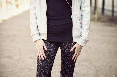 BACK TO SPORT #1 BACK TO SPORT #1