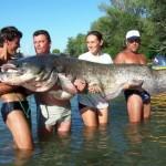 POISSON D’AVRIL !!!!!!!! Vous l’avez compris nous faisons référence à l’article paru hier sur la fish pédicure au Spa Source la Roche Posay poisson d'avril