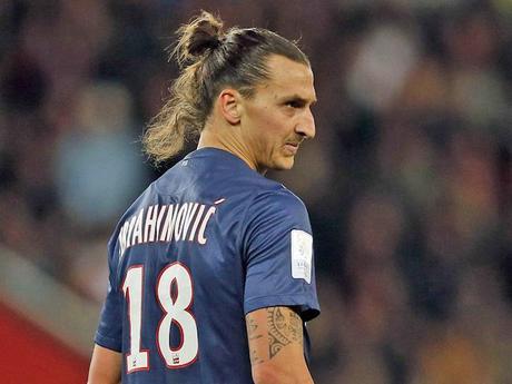 Le catogan, la solution capillaire des sportifs aux cheveux longs? zlatan