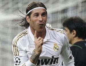 Le catogan, la solution capillaire des sportifs aux cheveux longs? Football : Real de Madrid / Lyon - Ligue des Champions - 18.10.2011 -