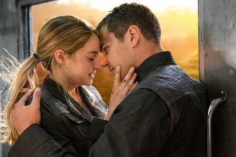 divergente 2 Divergente – critique