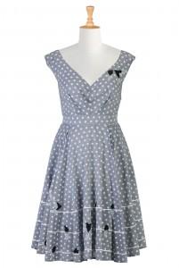 Invitée à un mariage au printemps : mon look « Belle des champs » ! Blue gray dress