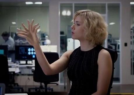 Scarlett Johansson détient des pouvoirs infinis Scarlett Johansson détient des pouvoirs infinis