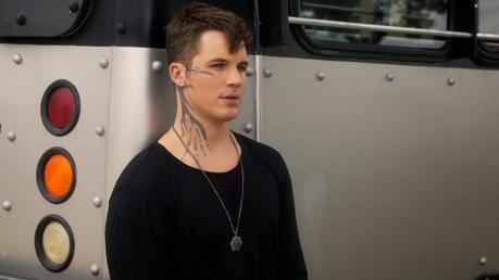 Les critiques // Star-Crossed : Saison 1. Episode 6 et 7. Stabbed with a White Wench's Black Eye/To Seek a Foe. Les critiques // Star-Crossed : Saison 1. Episode 6 et 7. Stabbed with a White Wench's Black Eye/To Seek a Foe.