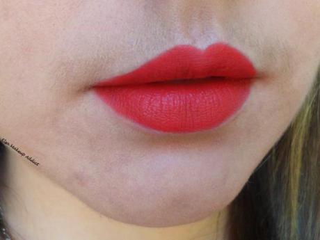Mod de Laura Mercier : le rouge vibrant qui m’a conquis Rouge Nouveau Weightless Lip Color Mod - Laura Mercier 5