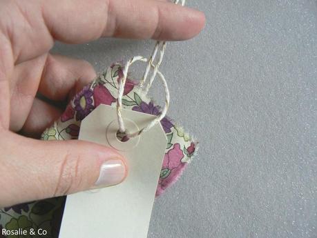★ DIY ★ Etiquettes cadeaux Liberty Etiquette liberty 4