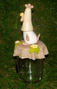 Pot avec p'tite poule DSCN6568