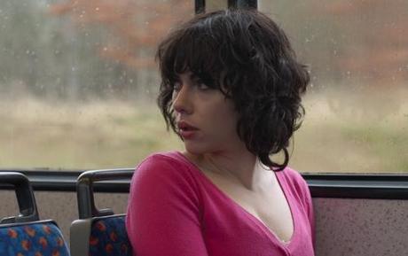 Under the skin : un large aperçu de l’ovni signé J. Glazer under-the-skin