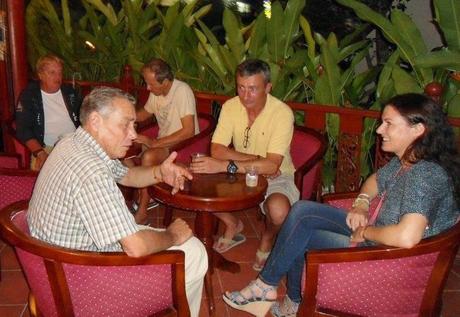 Le Rassemblement Bleu Marine à Phuket : en Thaïlande, la campagne pour les élections consulaires du 25 mai est engagée. Le Rassemblement Bleu Marine à Phuket : en Thaïlande, la campagne pour les élections consulaires du 25 mai est engagée.
