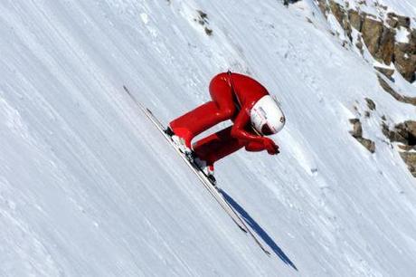 Dernière minute (7/04/2014) Attention, attention, les SSS (saucisses de Strasbourg skieuses) attaquent !