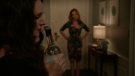 Les critiques // Revenge : Saison 3. Episode 18. Blood. Les critiques // Revenge : Saison 3. Episode 18. Blood.