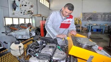 Atelier de formation en industrie automobile à Oran
