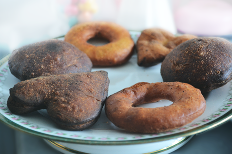 recette beignet fourrés au Nutella, gros beignets gourmands à souhaits, les mêmes qu'en boulangerie. La recette secrète.