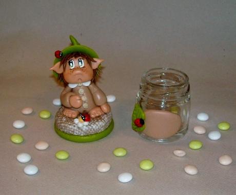 pot à dragée avec p'tit lutin de la forêt enchantée pot à dragée avec p'tit lutin de la forêt enchantée
